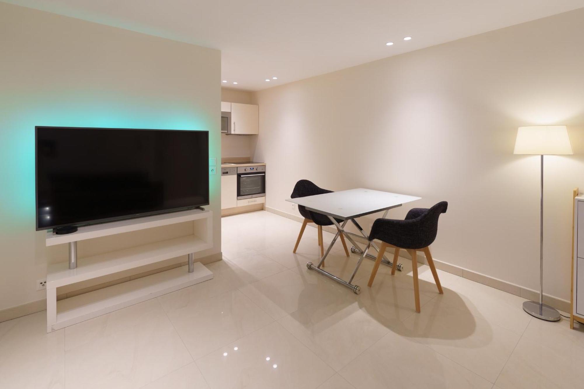 Cannes: Superbe Appartement De Type T2 Pour 4 Pers 외부 사진